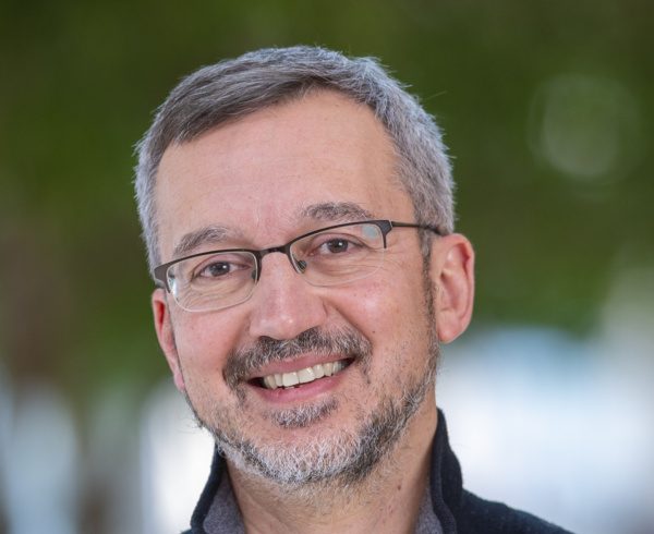 Staff portrait of Remzi Arpaci-Dusseau